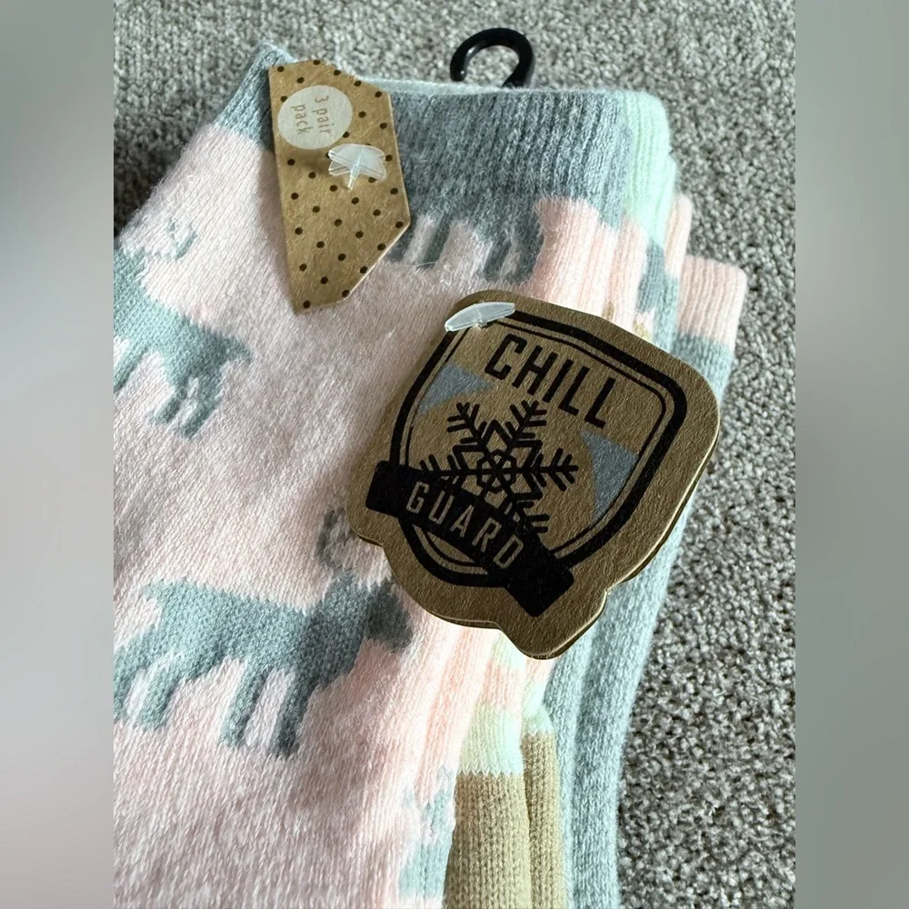 NWT GAA HUU 3-pk kids thermal insulated socks
